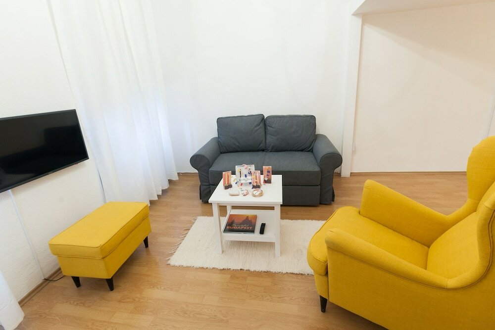 Фото Cozy Ernesto II