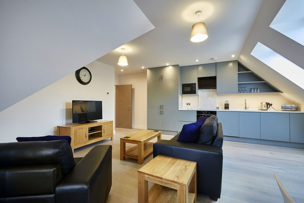 Фото Imperial Court by Flying Butler