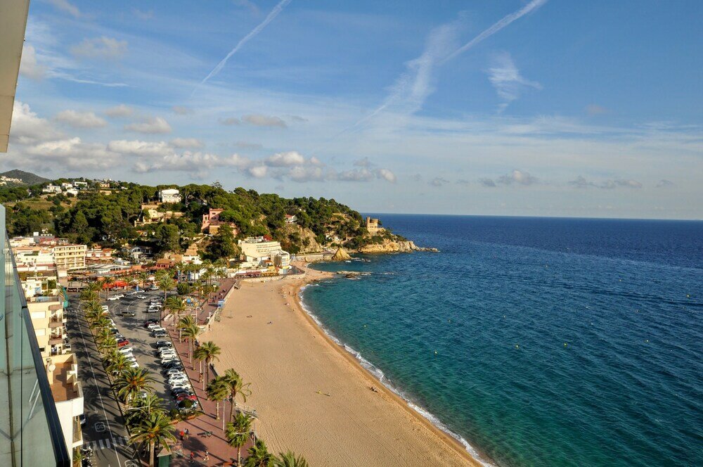 Фото Apartment view of the sea