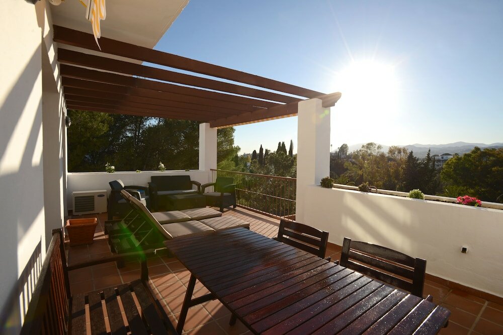 Фото Sierra Bermeja 1-414