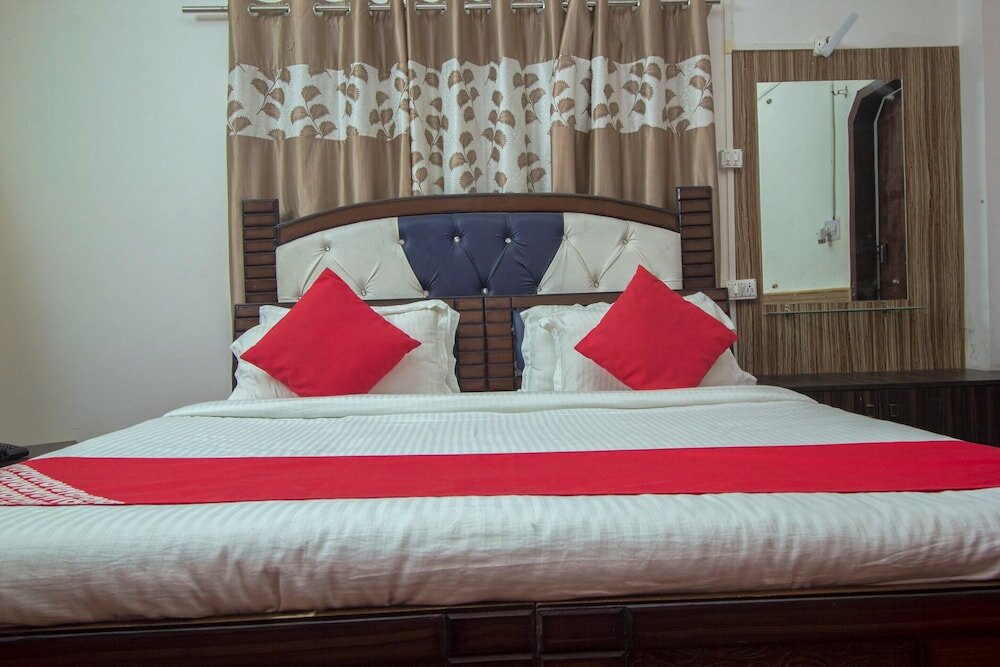 Фото Oyo 12992 Prince lodge