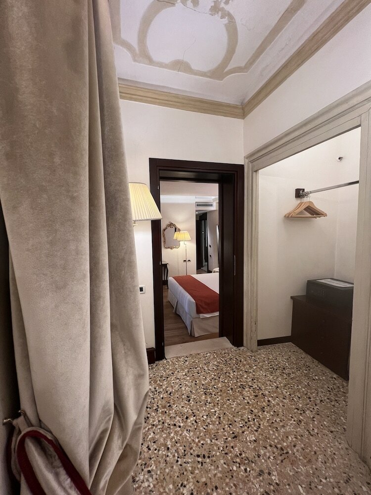 Фото Ruzzini Palace Hotel