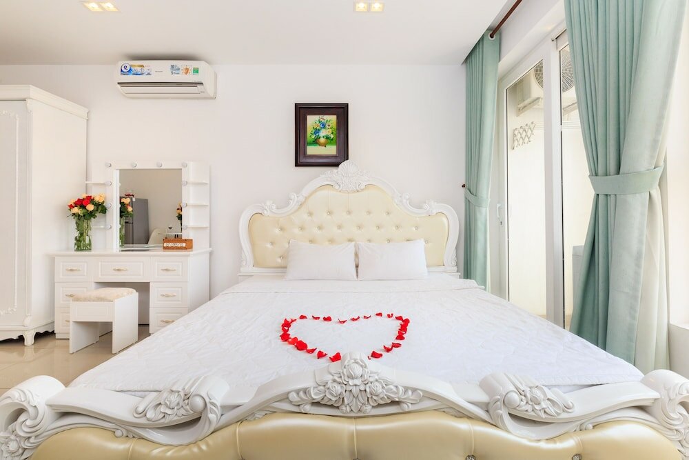 Фото Oyo 103 Airport Family Apartment