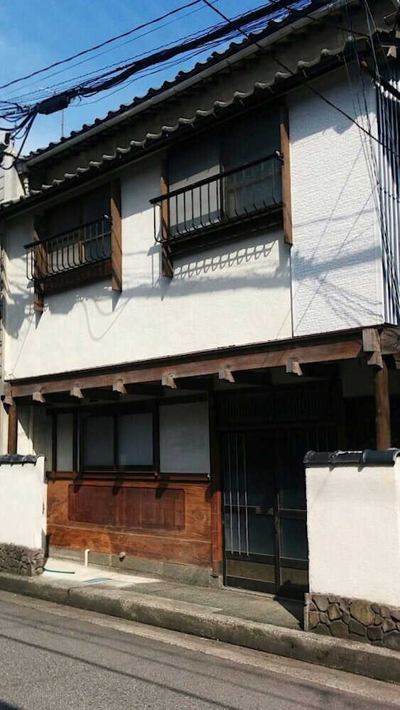 Фото Guesthouse Angoso - Hostel