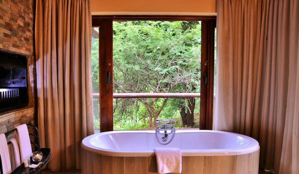 Фото Shishangeni, by Bon Hotels