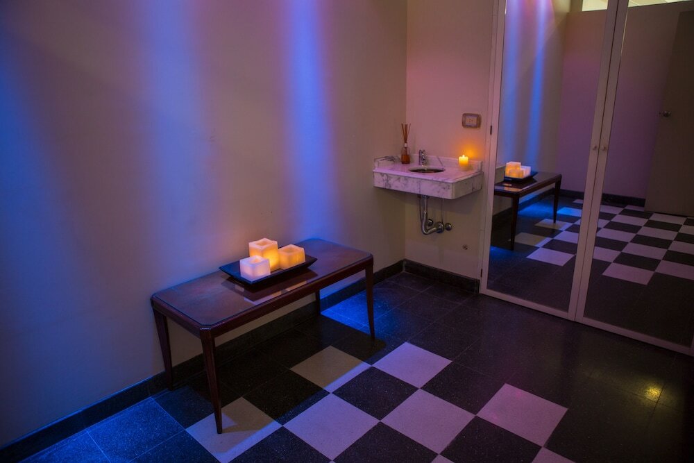 Фото Tanguero Hotel