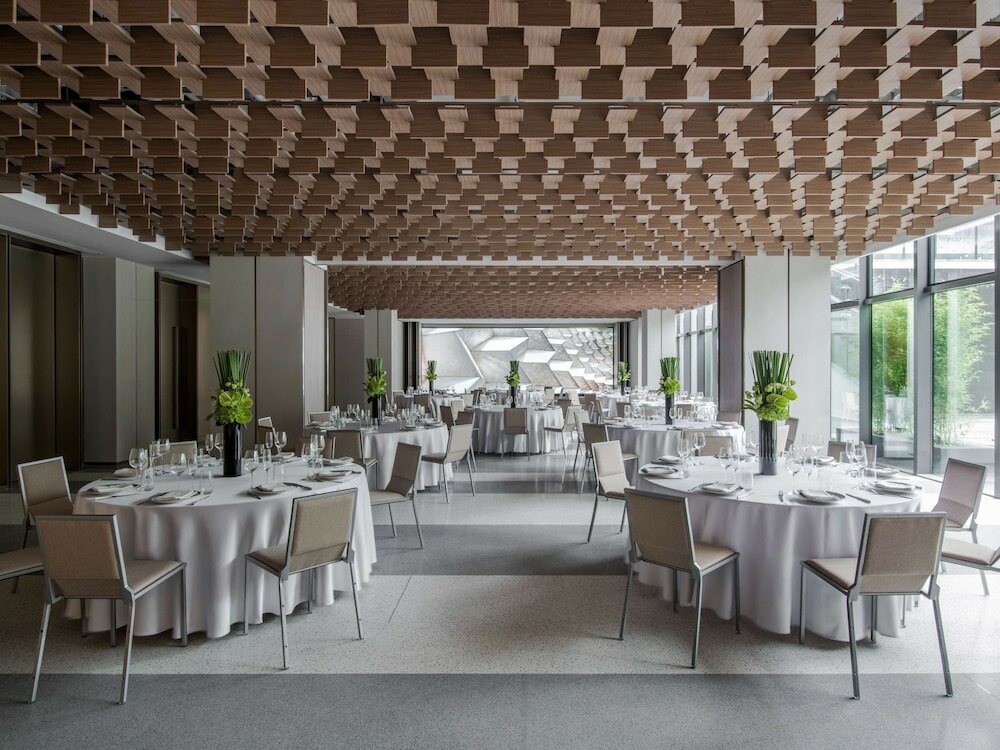 Фото The Opposite House