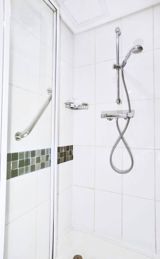 Фото Holiday Inn Express Sandton Woodmead, an Ihg Hotel