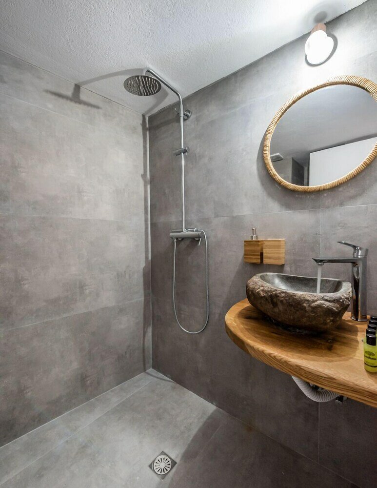 Фото Salty Caves Apartments Milos