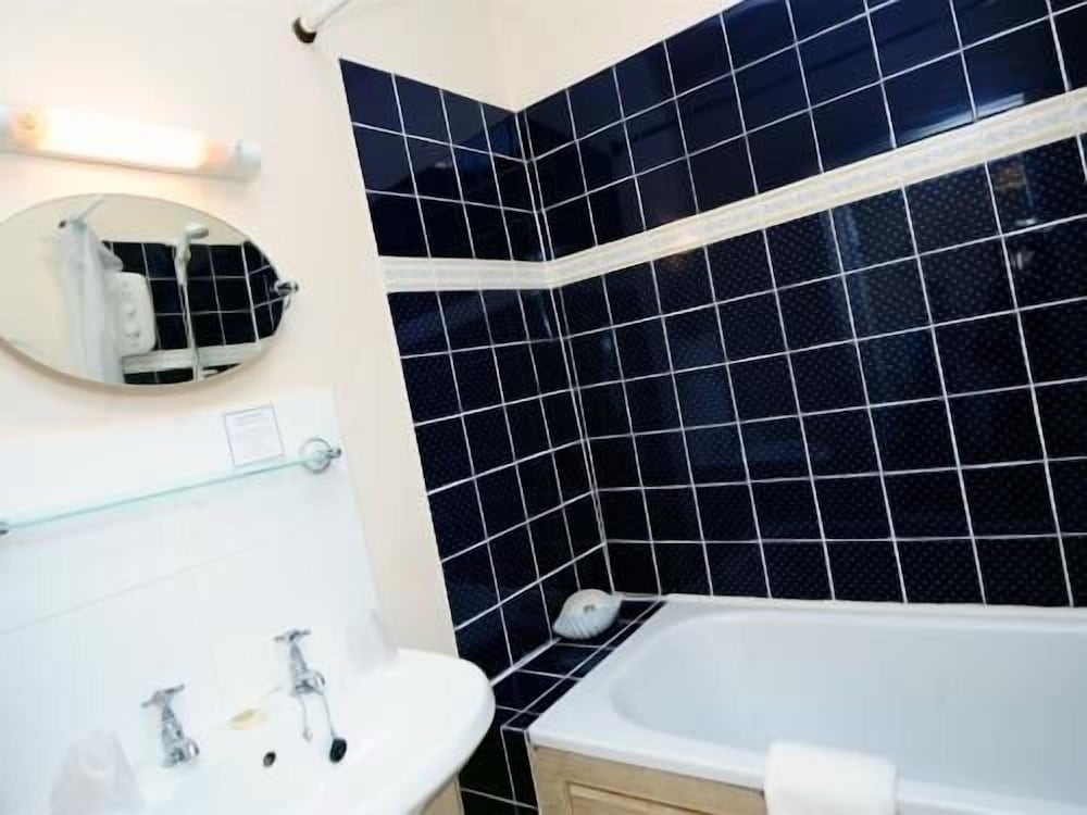 Фото The Driftwood Spars