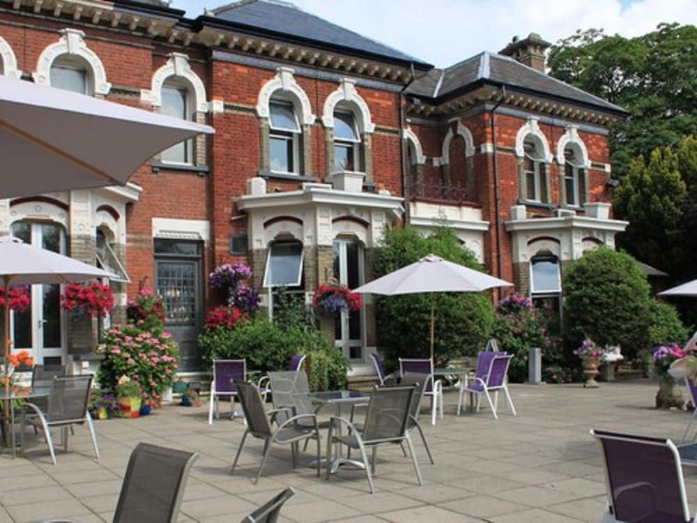 Фото Leaside Hotel