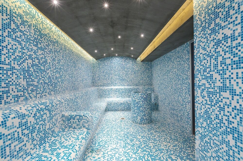 Фото Theartemis Palace Hotel