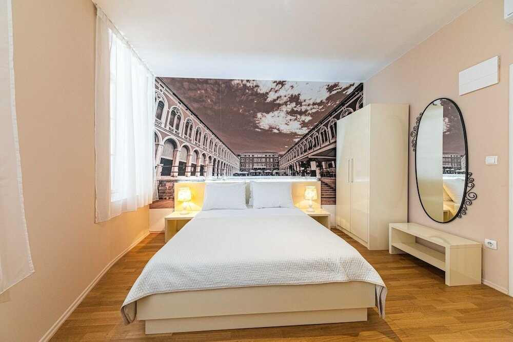 Фото Pjaca City Rooms