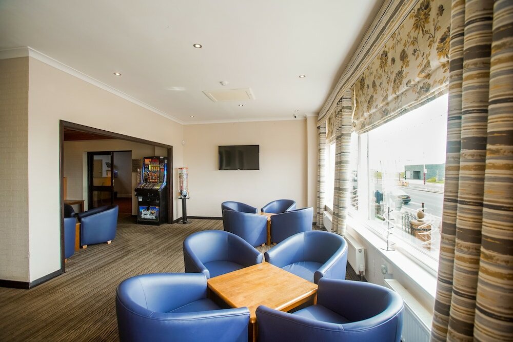 Фото The Craig-Y-Don Hotel