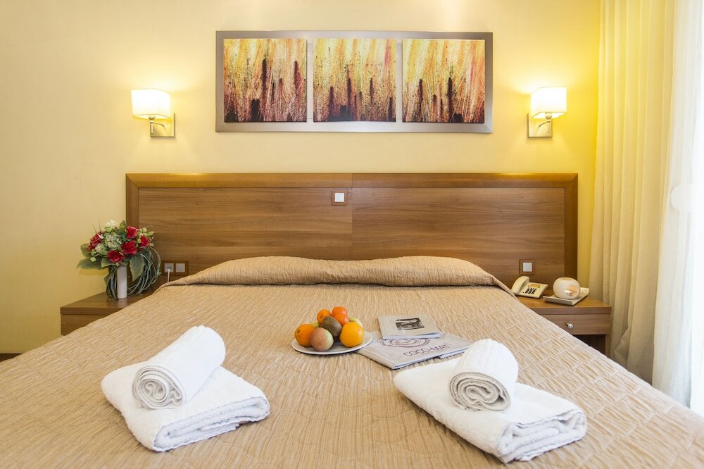 Фото Pefka Hotel