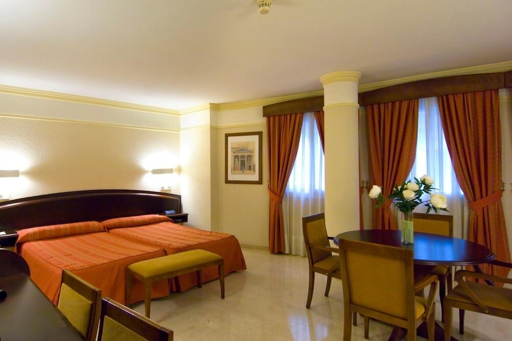 Фото Hotel San Antonio