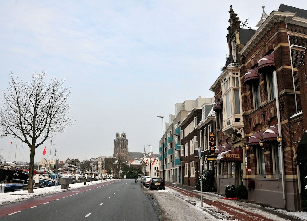 Фото Hotel Dordrecht