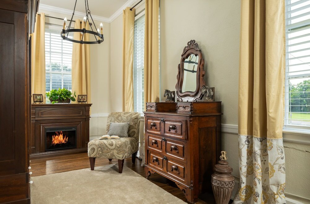 Фото Magnolia Manor and Chapel