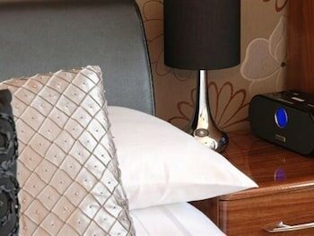 Фото Senlac Guesthouse