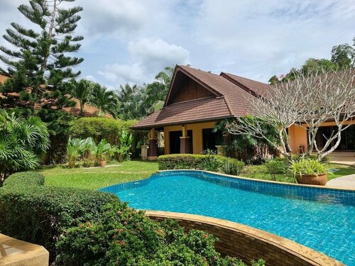Baan Santi Villa