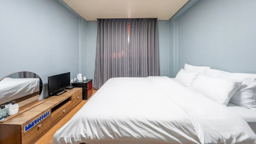 Фото Gyeongju Jang