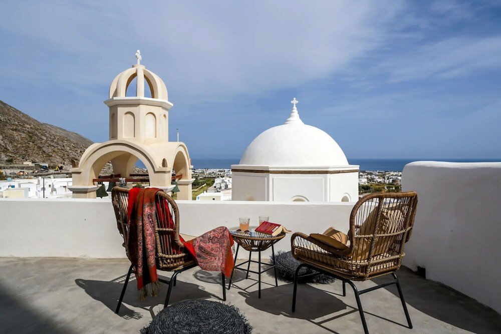 Фото Exi Castle Suites