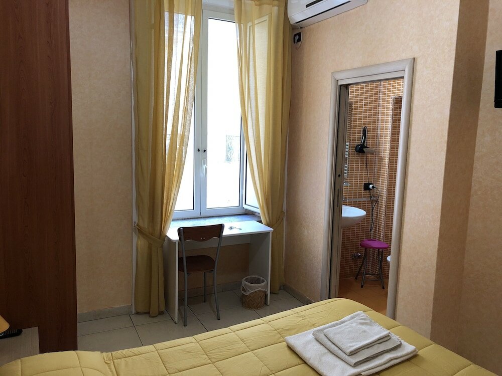 Фото B&b Quattro Palazzi Napoli