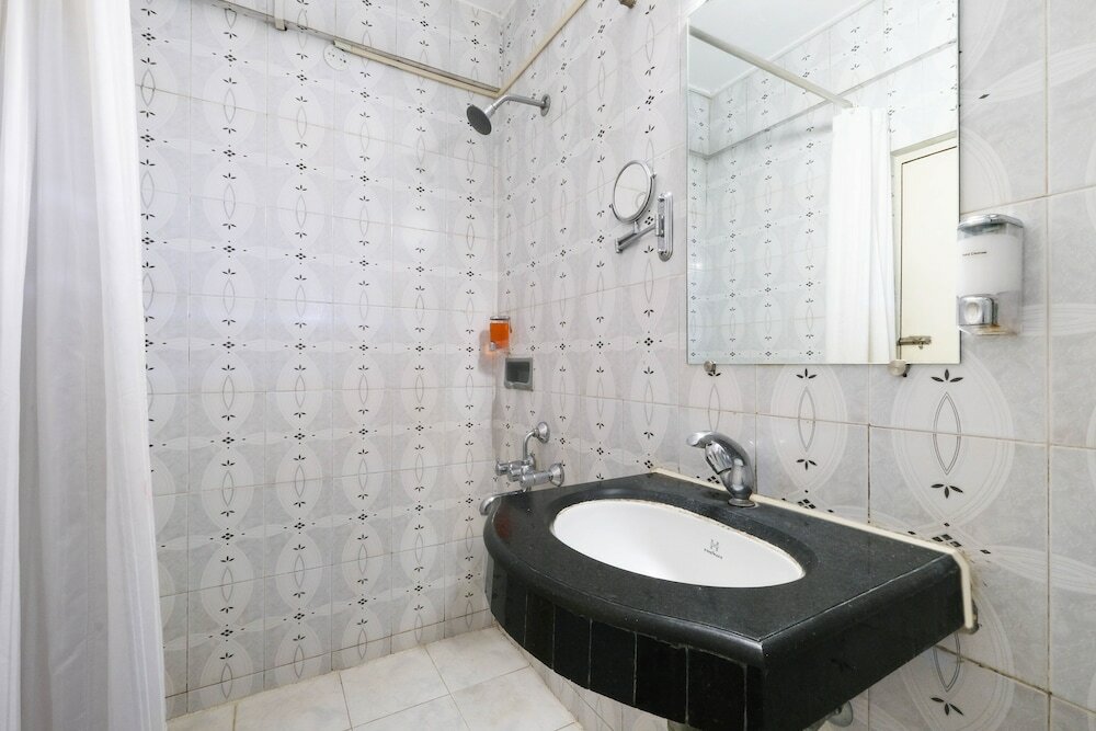 Фото 7 Apple Hotel Pimpri Pune