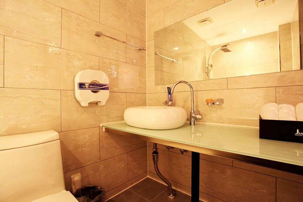 Фото Suwon Gwonseon-dong Jani B Hotel