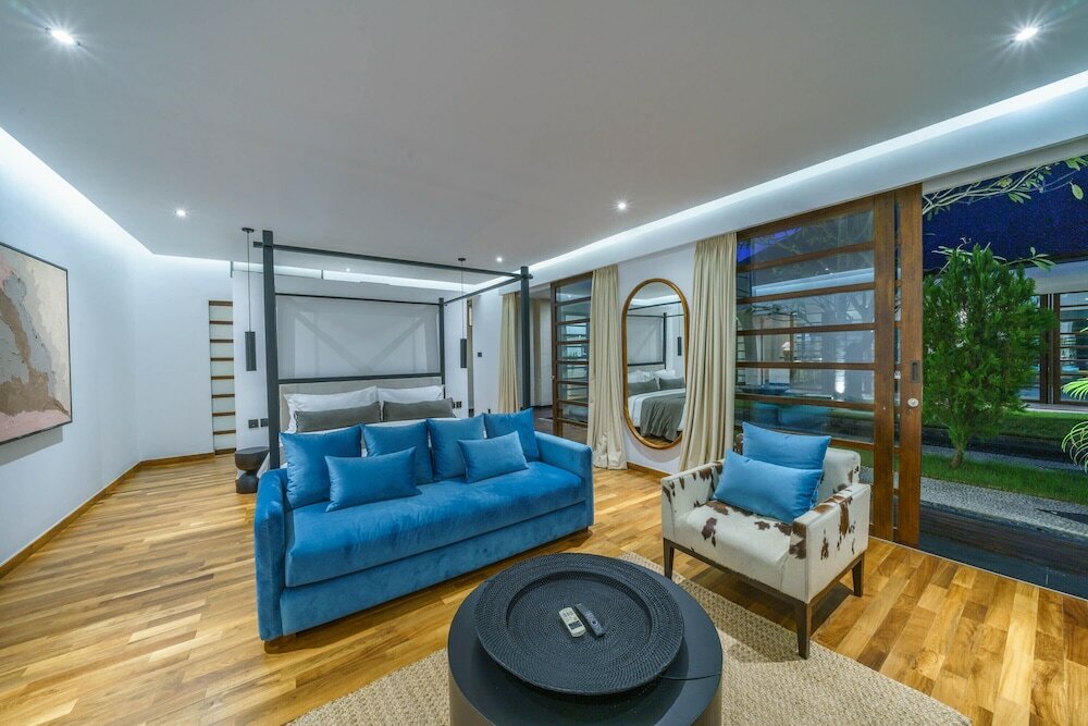 Фото Villa Karishma