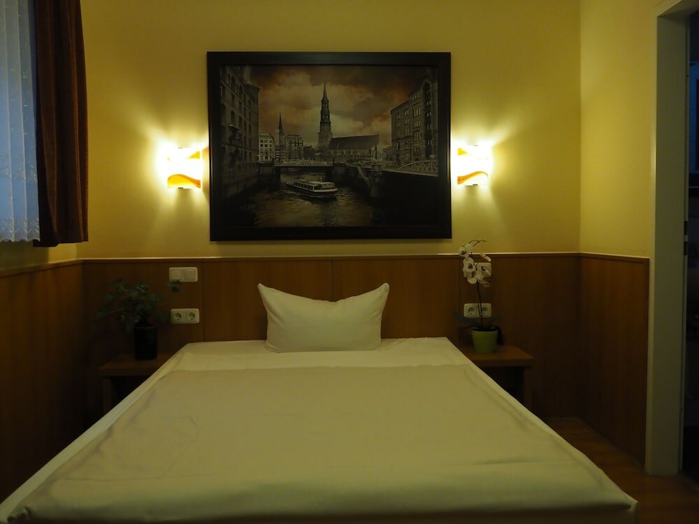 Фото Altan Hotel