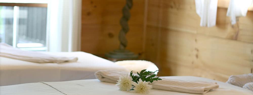 Фото Lake Rabun Hotel & Restaurant