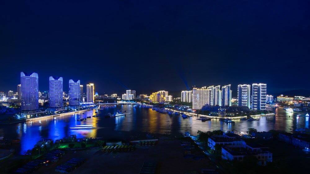 Фото Grand Metropark Bay Hotel Sanya