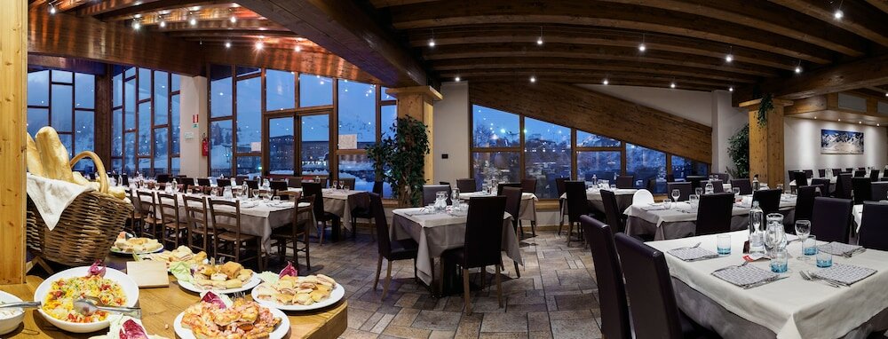 Фото Hotel Piandineve