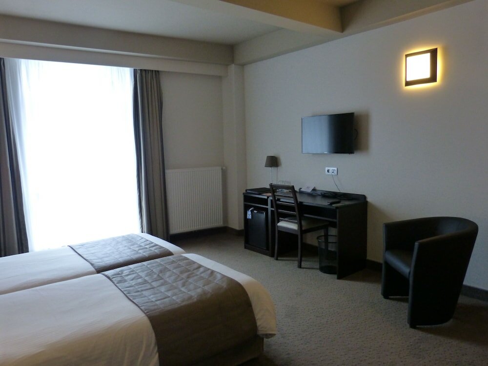 Фото Hôtel Saint Daniel