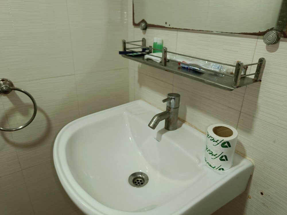 Фото Gt Grande Hotel-Near Us Consulate