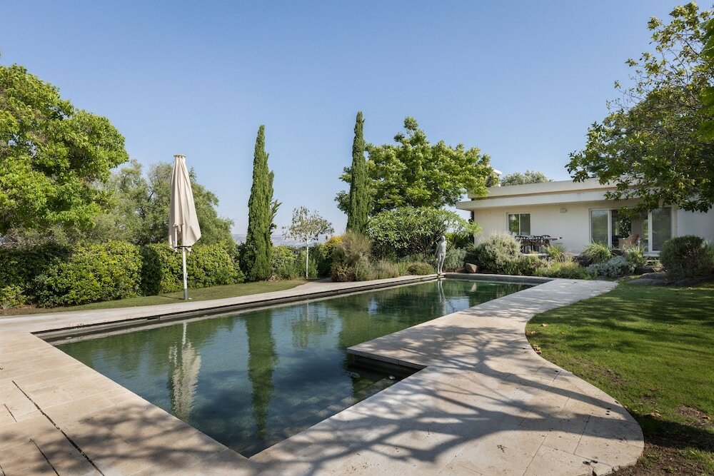 Фото Almagor House