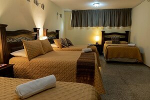 Хостел Hostal Donde Regina