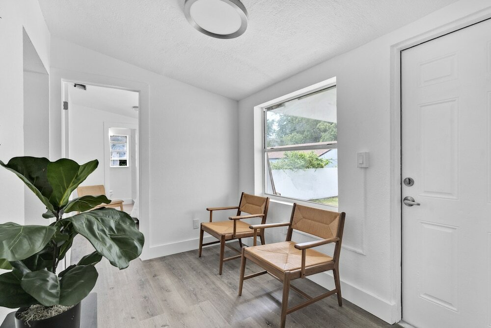 Фото Upper Design District 3bd Home w/Jacuzzi and Backyard