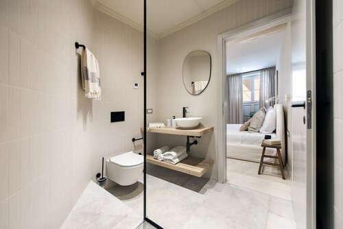 Гостиница Calnova Suites в Ровине