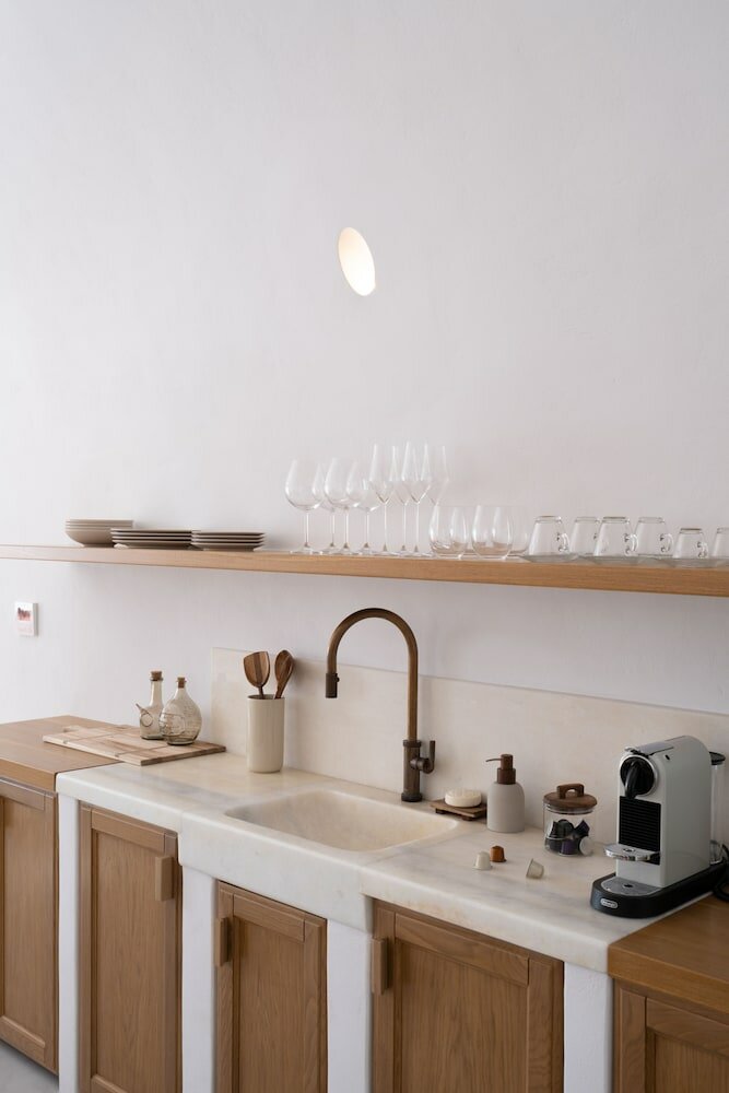 Фото Serendipity Cliffside Villa & Suites