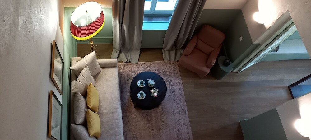 Фото Athinaidos Quarters by K&k