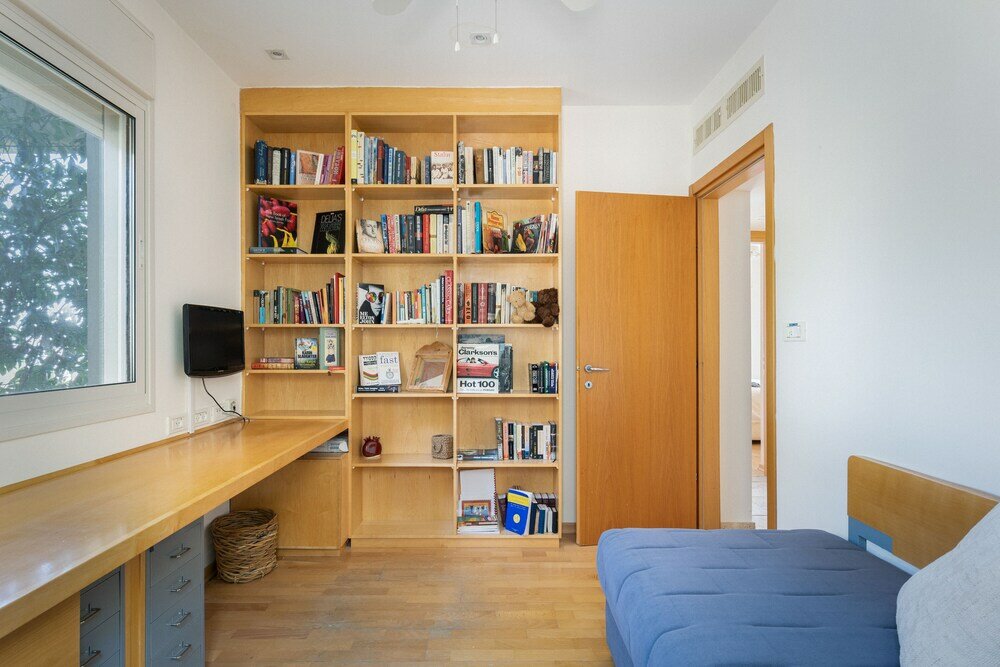 Фото Almagor House