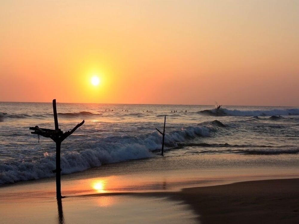 Фото Time N Tide Beach Resort