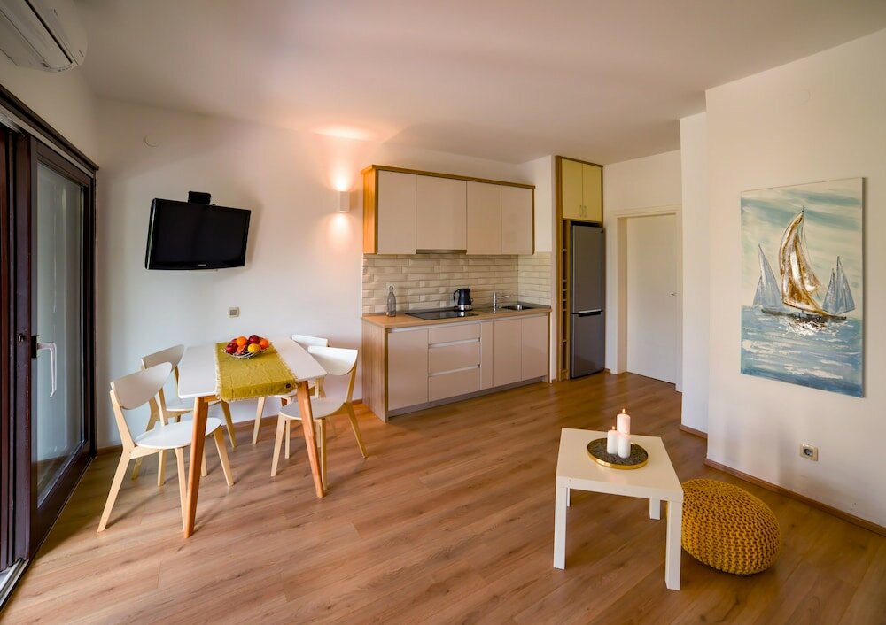 Фото Oasis Premium Primosten