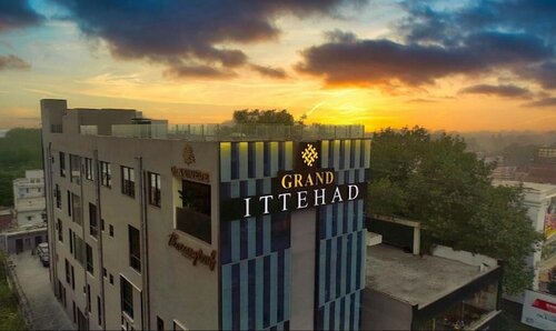 Гостиница Grand Ittehad Boutique Hotel в Лахоре