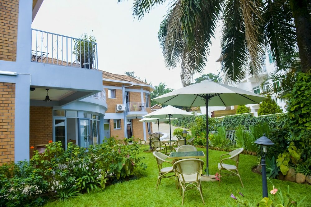 Фото One Click Hotel