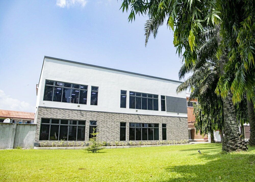 Фото Genesis Jersey Estate