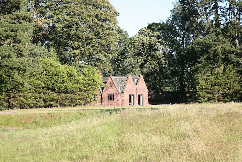 Фото Thornton Manor Estates