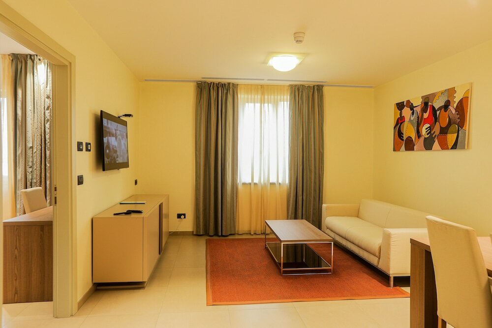 Фото Heliconia Park - Port Harcourt Hotel